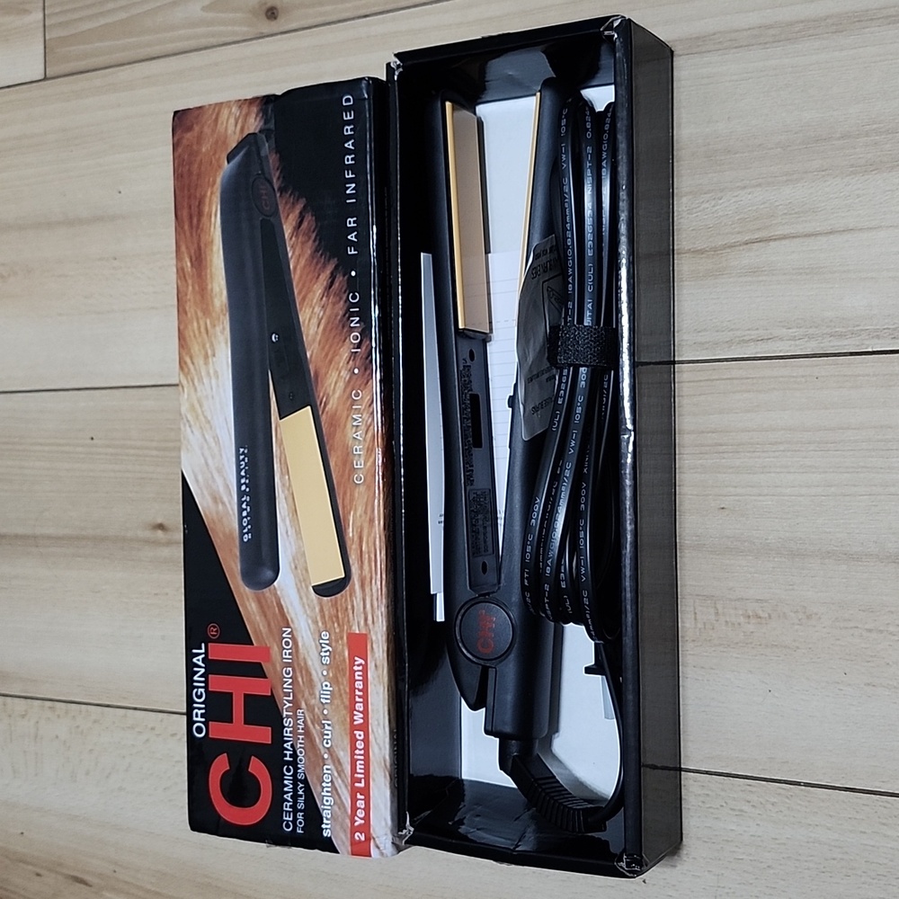 CHI Hair straightner